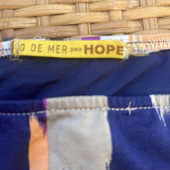 Hope swimwear size med  - Picture 2 of 6